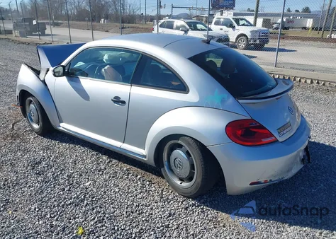 2015 Volkswagen Beetle 1.8T Classic из США, поврежденный, VIN 3VWF17AT6FM656490